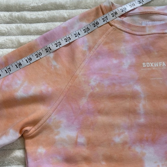 Sarah’s Day X White Fox Active Limited Edition Cropped Crewneck Women’s Medium - Picture 10 of 10